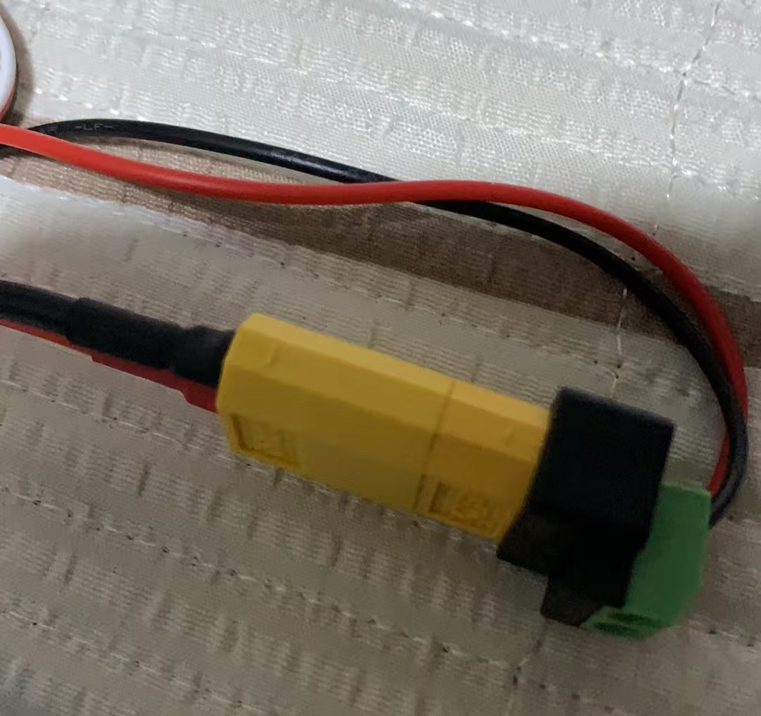 Solderless 2 Pin to XT60 Male  - Drone Solar Charger review and price